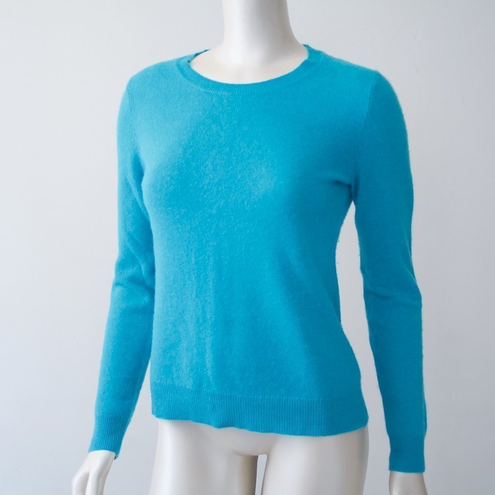 Lord & Taylor 100% Cashmere Bright Blue Classic Crew Neck Sweater Colorful - S